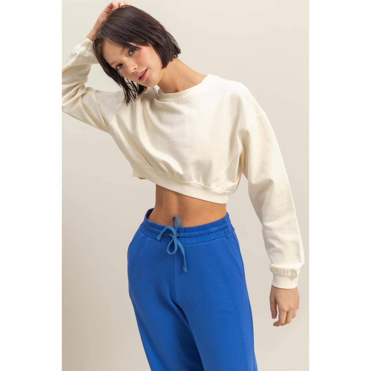 Crew Neck Long Sleeve Crop Sweatshirt