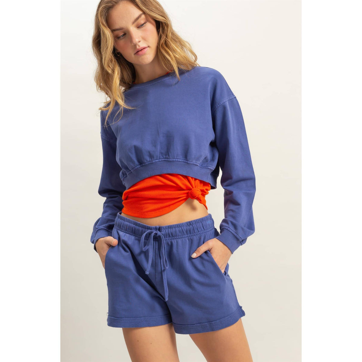 Crew Neck Long Sleeve Crop Sweatshirt